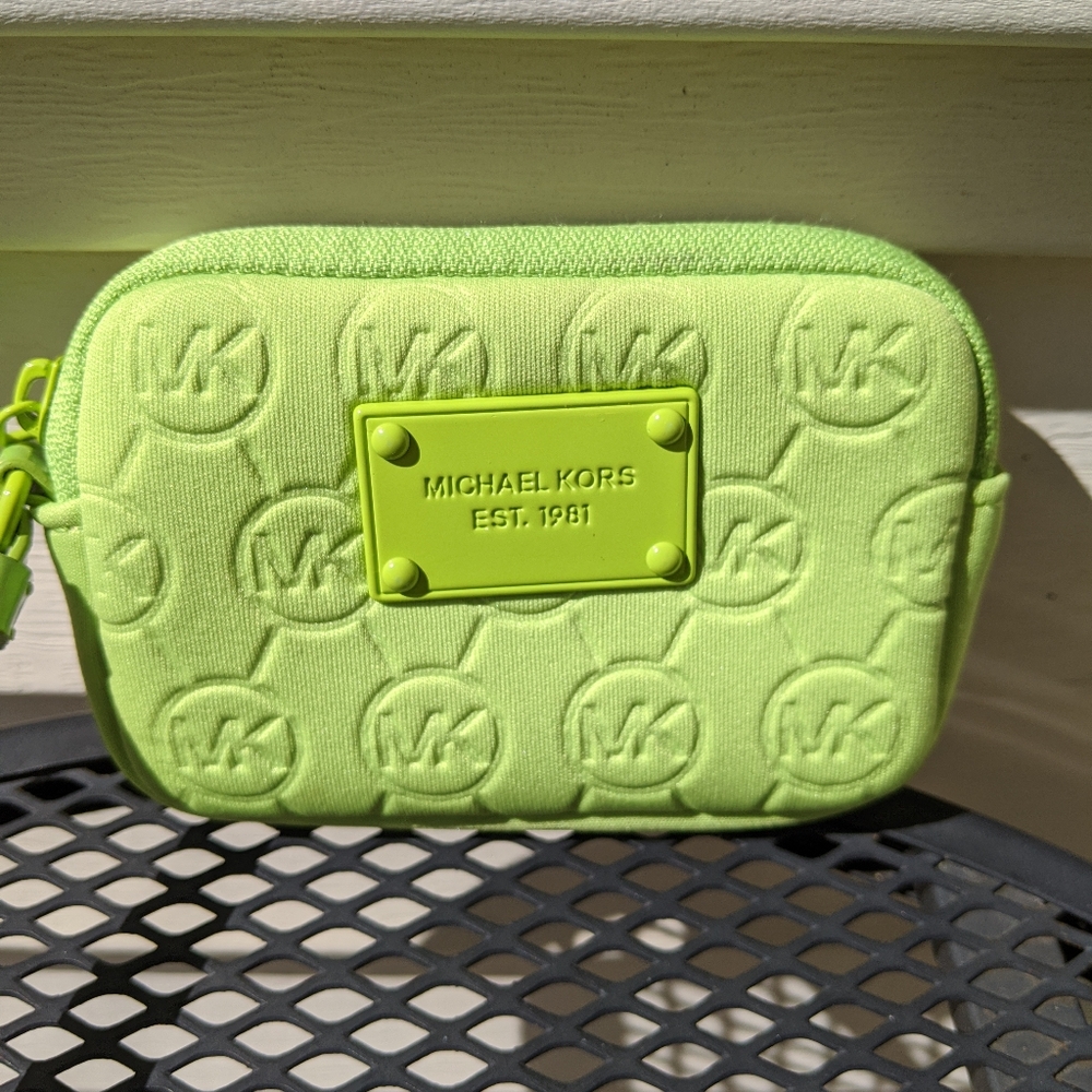 Michael Kors Lime Green Foam Wristlet Zippered